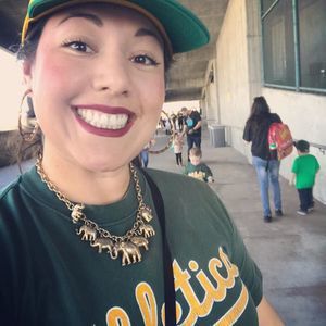 Meet your Posher, Victoria